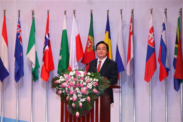 В Ханое открылась 27-я международная олимпиада по биологии